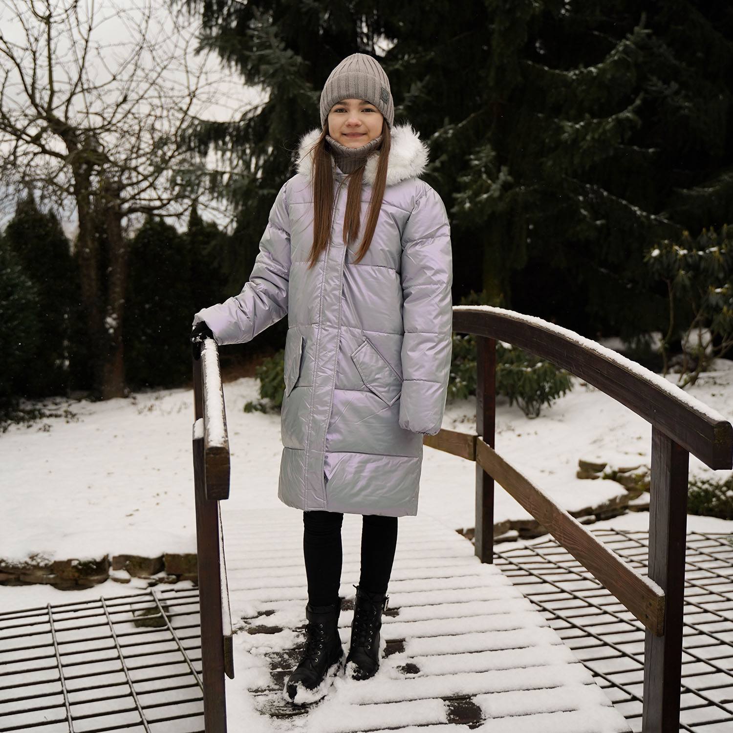 Set de iarnă pentru fete: căciulă și fular circular negru Sula