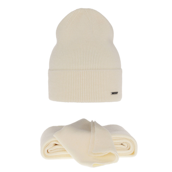 Set de primăvară- iarnă pentru femei: căciulă și eșarfă ecru 100% lână merino extra fină Melpomena