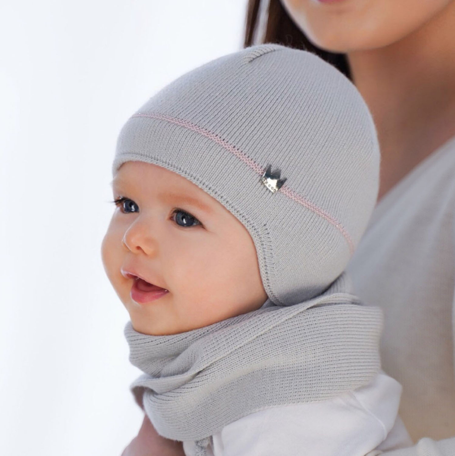 Set de iarnă pentru fete: căciulă și fular violet Elina