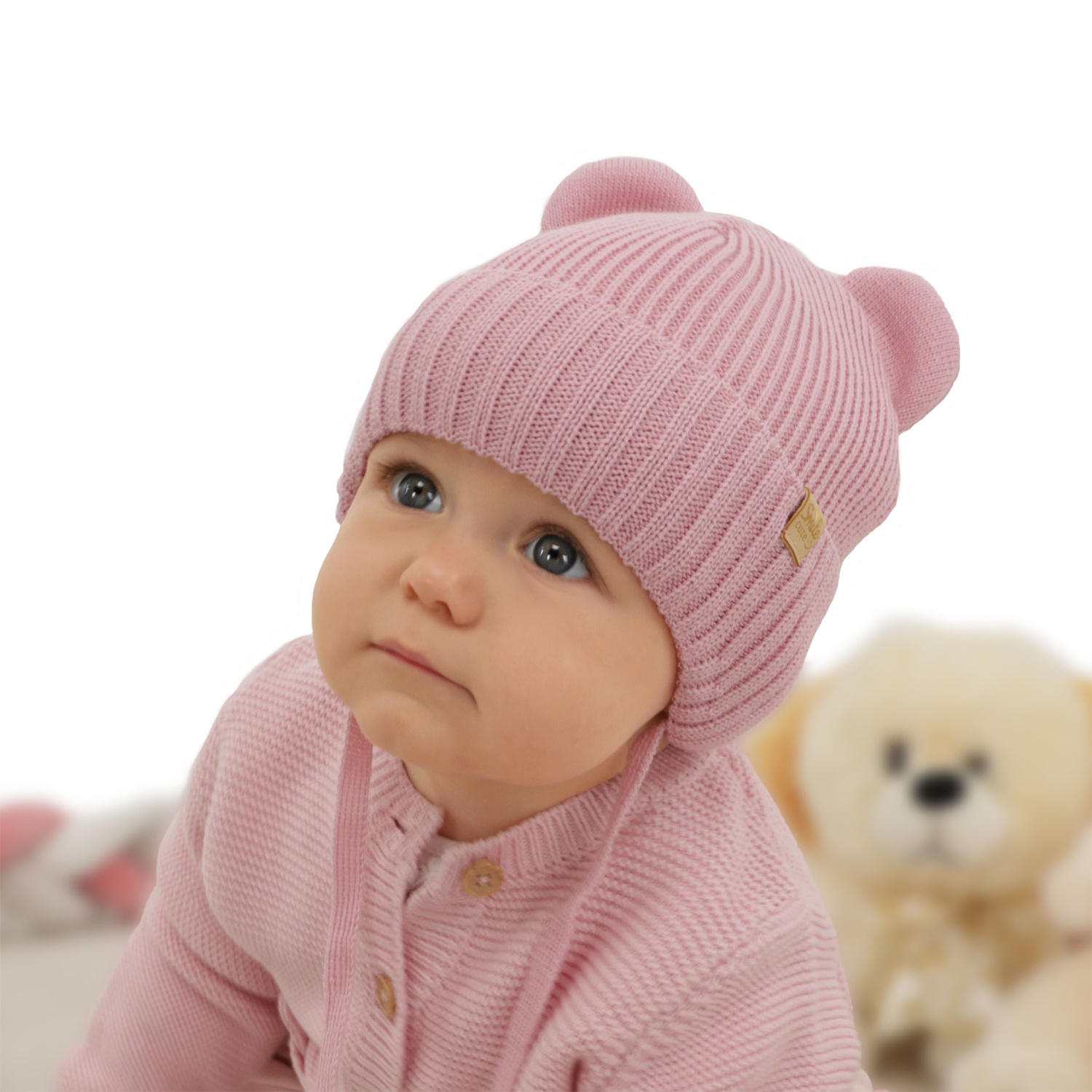 Căciulă de iarnă pentru fete violet din lână merino Shira