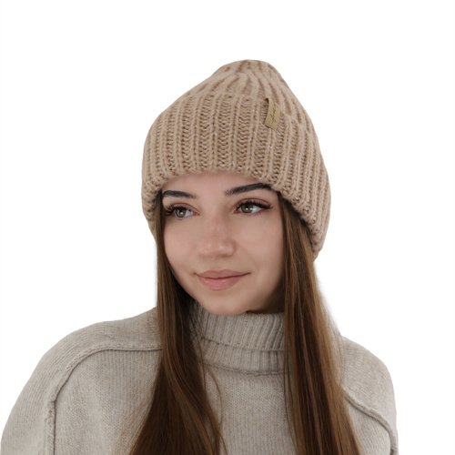Caciula de iarna pentru femei violet din lână merino Caro