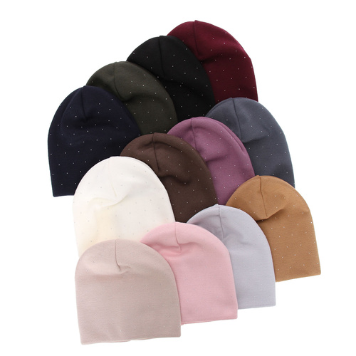 Căciulă de primăvară-toamnă pentru femei neagră Grecja