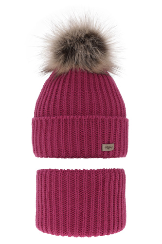 Set de iarnă pentru fete: căciulă și fular circular roz cu pompon Willow