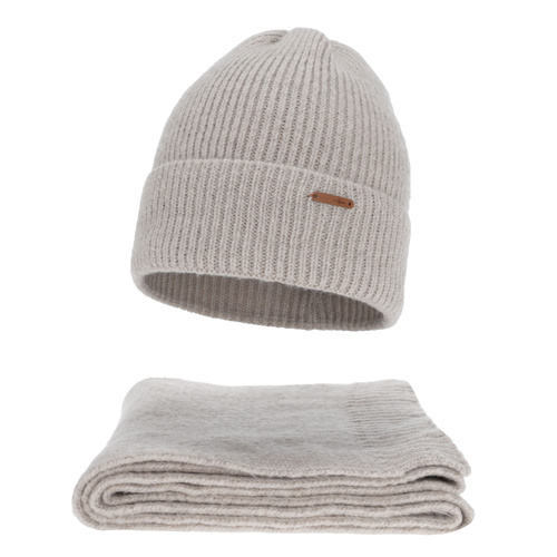 Set de iarnă pentru femei: căciulă și fular, bej, cu lână merino, Seala