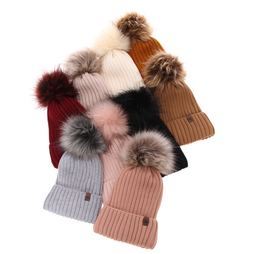 Căciulă de iarnă camel pentru femei din lână merino Texa