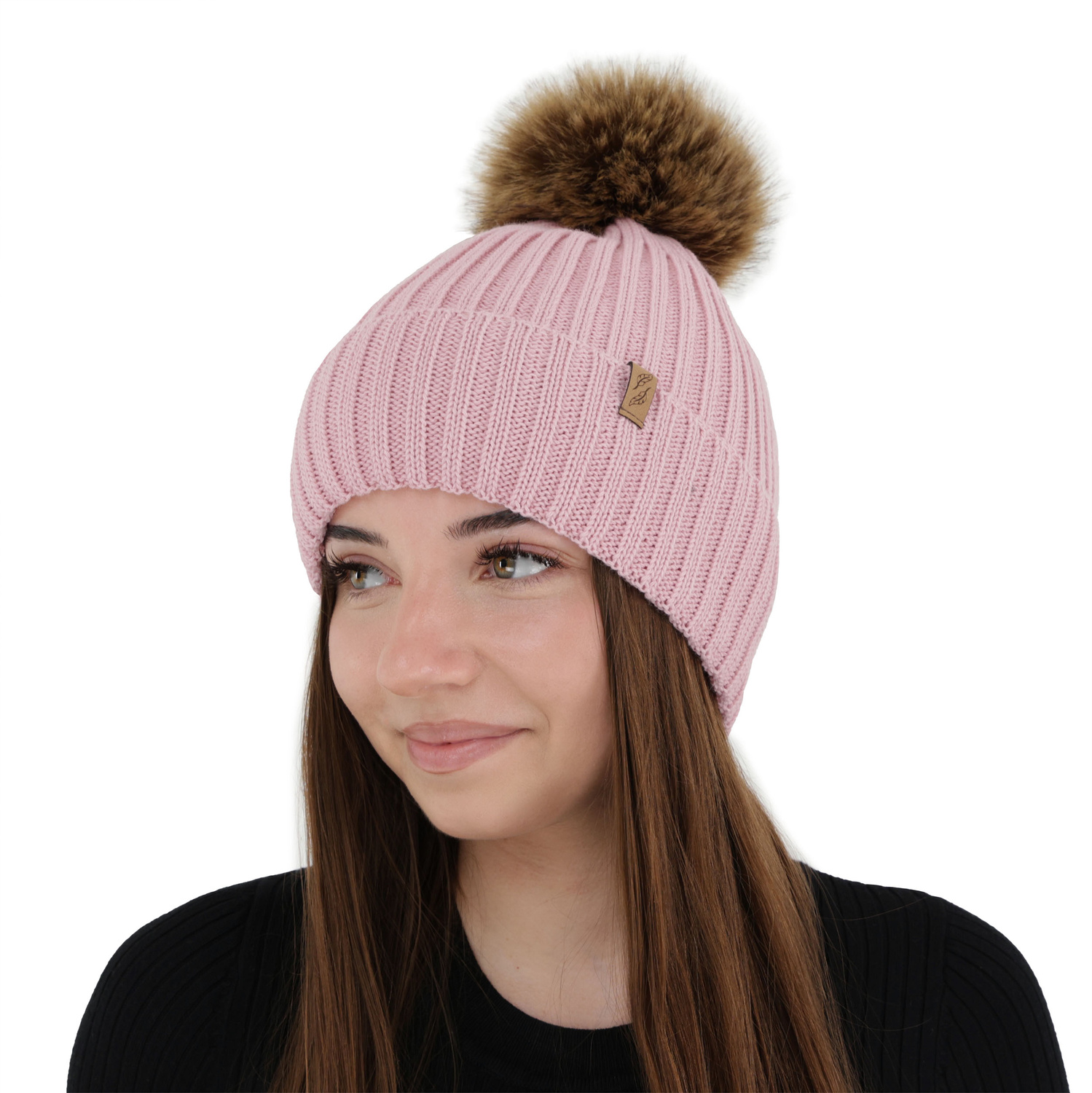 Căciulă de iarnă pentru femei, ciemnobeżowa, cu lână merino, Zamira