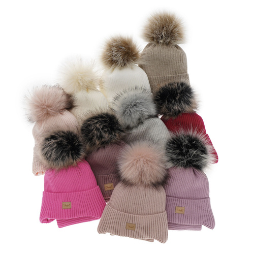 Set de iarnă pentru fete: căciulă și fular circular violet cu pompon Dilajla