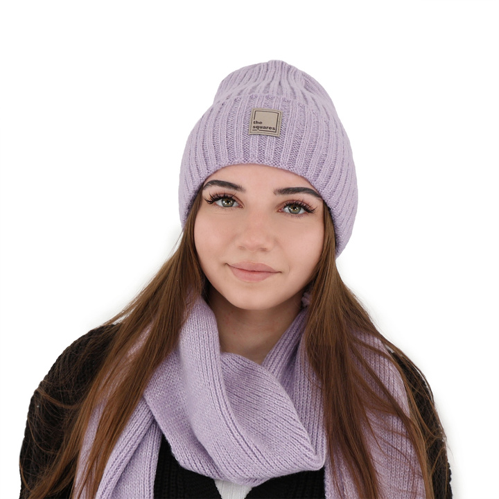 Caciula de iarna pentru femei violet din lână merino Benedetta