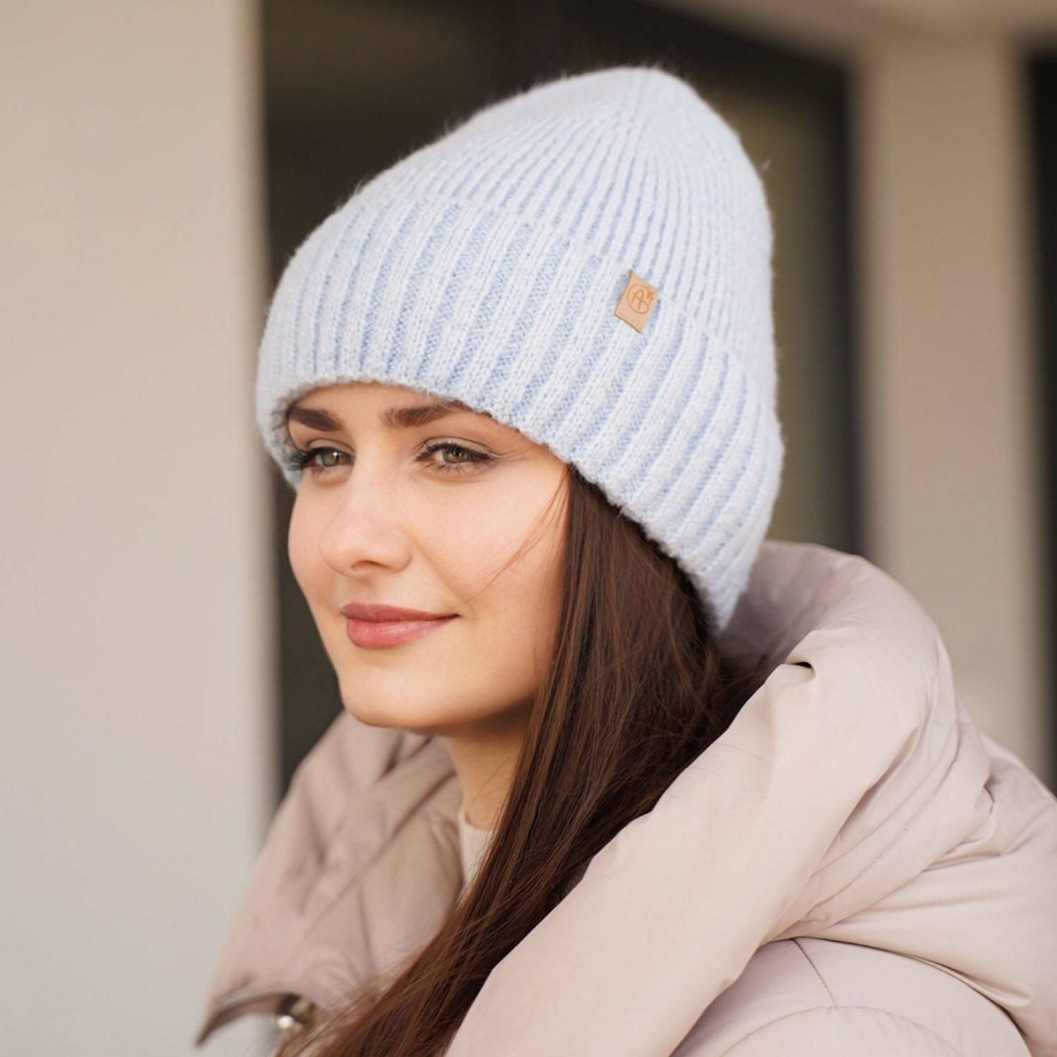 Căciulă de iarnă roz pentru femei din lână merino Alvara