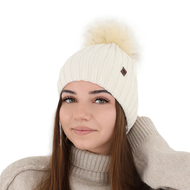 Căciulă de iarnă pentru femei, ecru, lână merino Texa