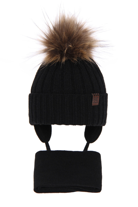 Set de iarnă pentru băieți: Căciulă și fular negru cu pompon Wiko