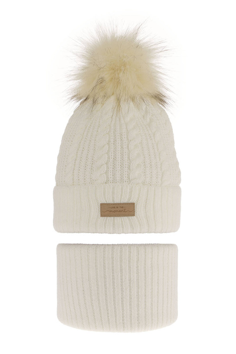 Set de iarnă pentru fete: căciulă și fular circular ecru cu pompon Alika