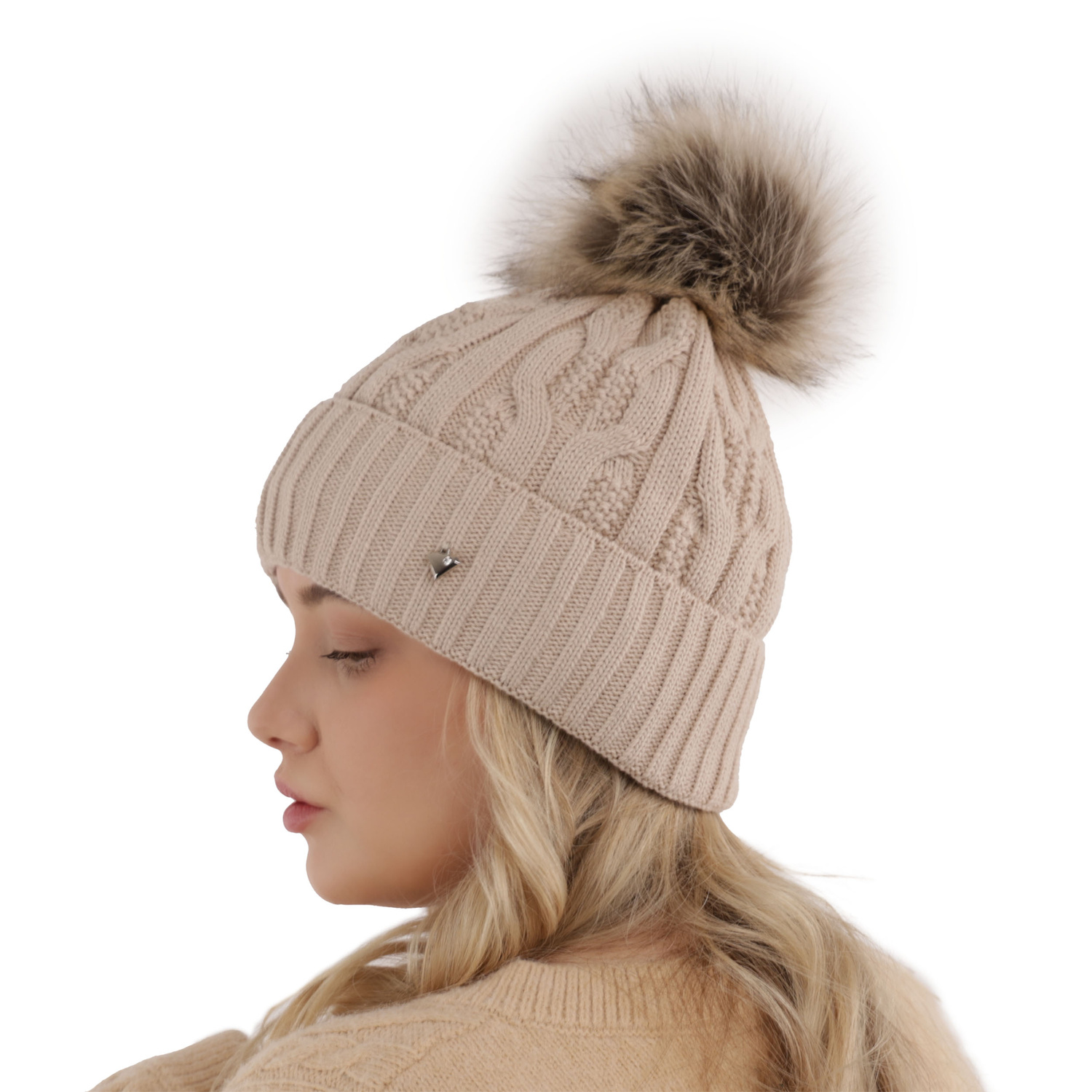 Căciulă de iarnă pentru femei negru cu pompon Laona