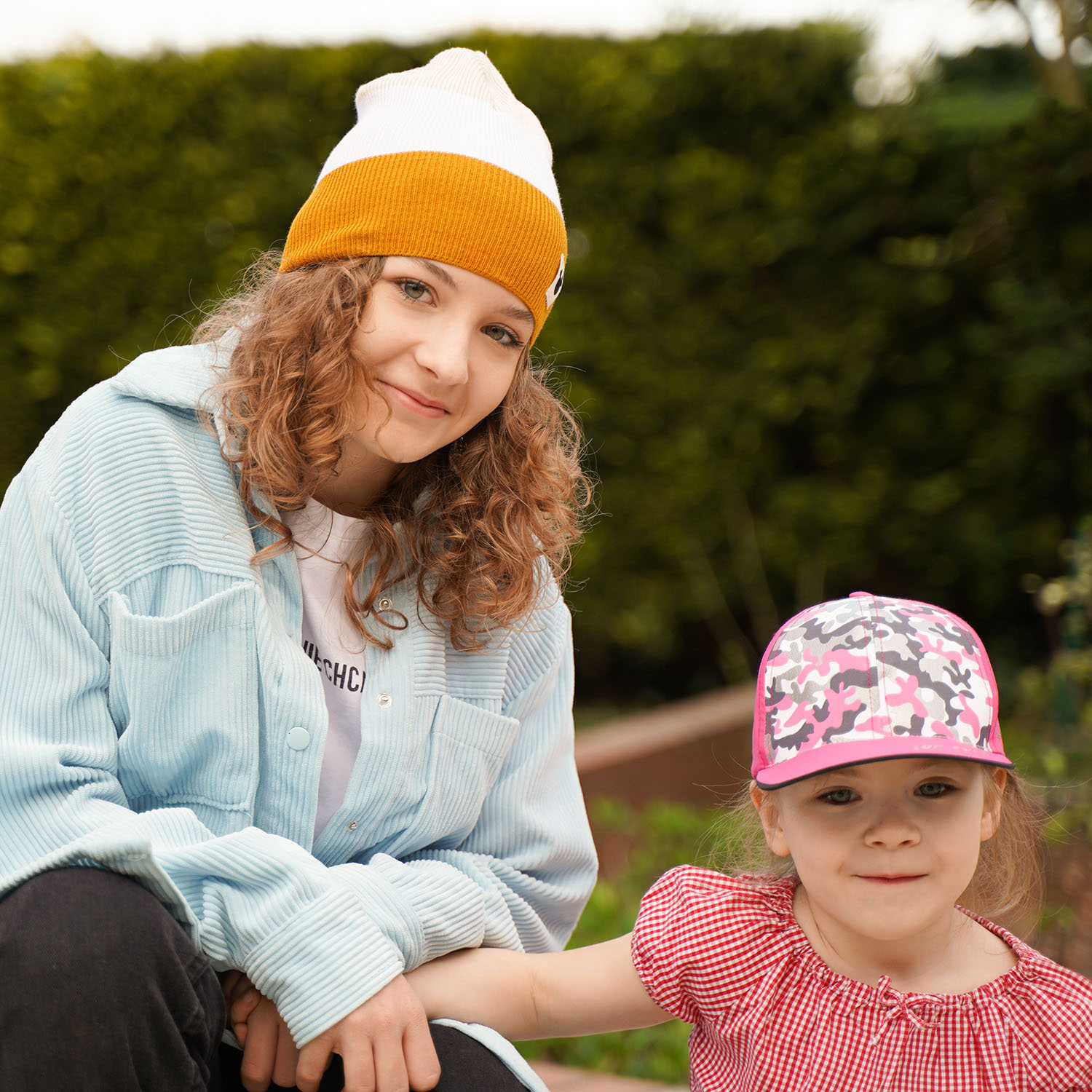 Șapcă de vară pentru fete roșie Moro