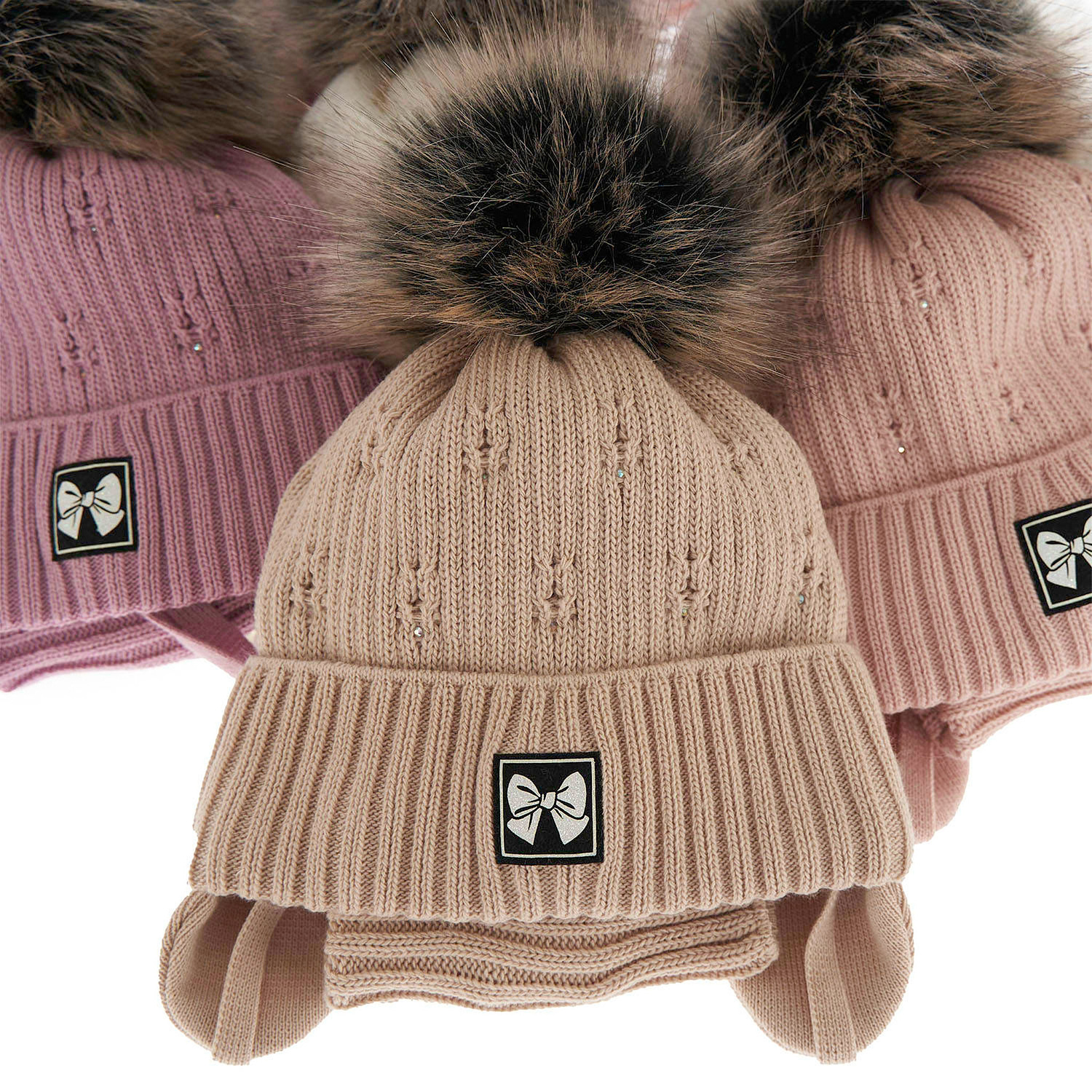 Set de iarnă pentru fete: căciulă și fular circular roz cu pompon Kinia