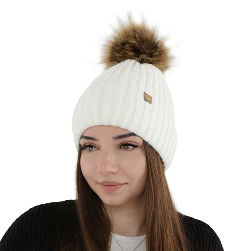 Căciulă de iarnă pentru femei maro cu pompon Savona