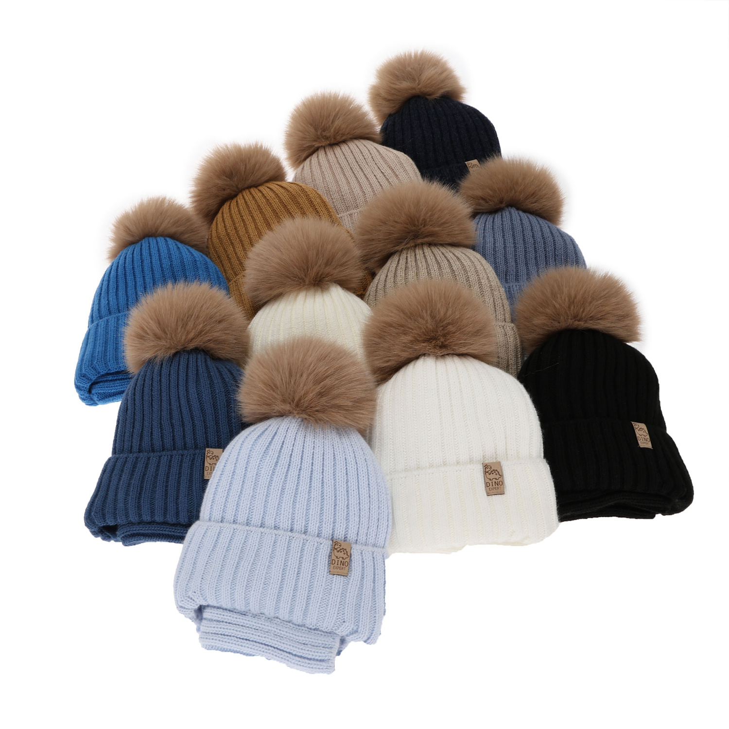 Set de iarnă pentru băieți: Căciulă și fular circular, camel, cu pompon, Bagil