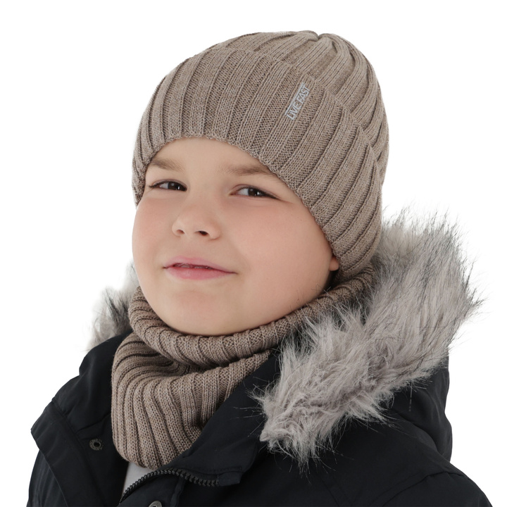 Set de iarnă pentru băieți: Căciulă și fular circular, beige, cu lână merino, căptușit cu polar, Banasko