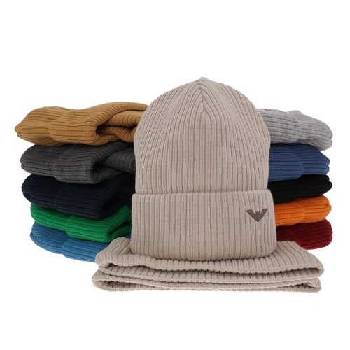 Set de iarnă pentru băieți: Căciulă și fular circular camel Romeo