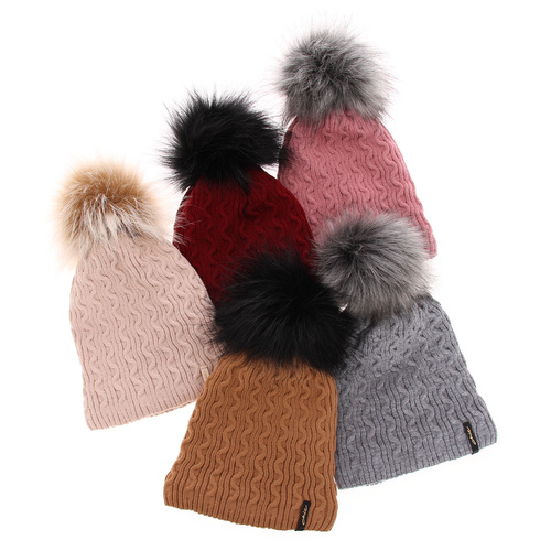 Căciulă de iarnă pentru femei roz cu pompon Xena