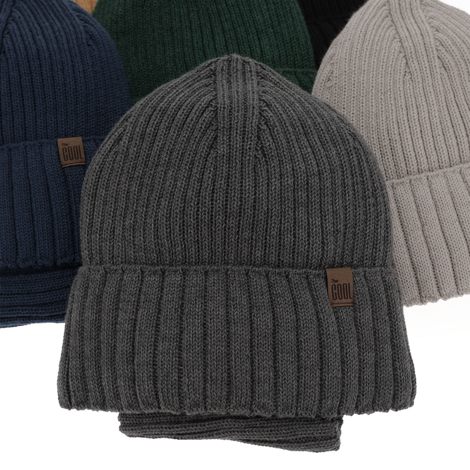 Set de iarnă pentru băieți: Căciulă și fular circular din lână merino negru Metis