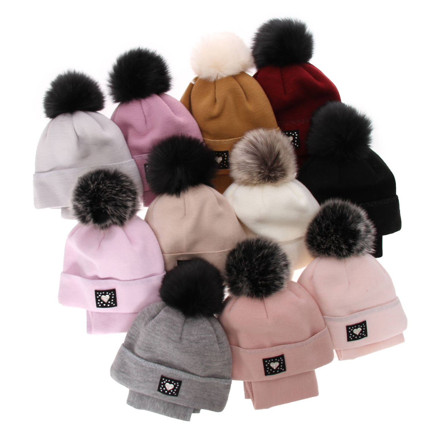 Set de iarnă pentru fete: căciulă și fular circular negru cu pompon Sendi