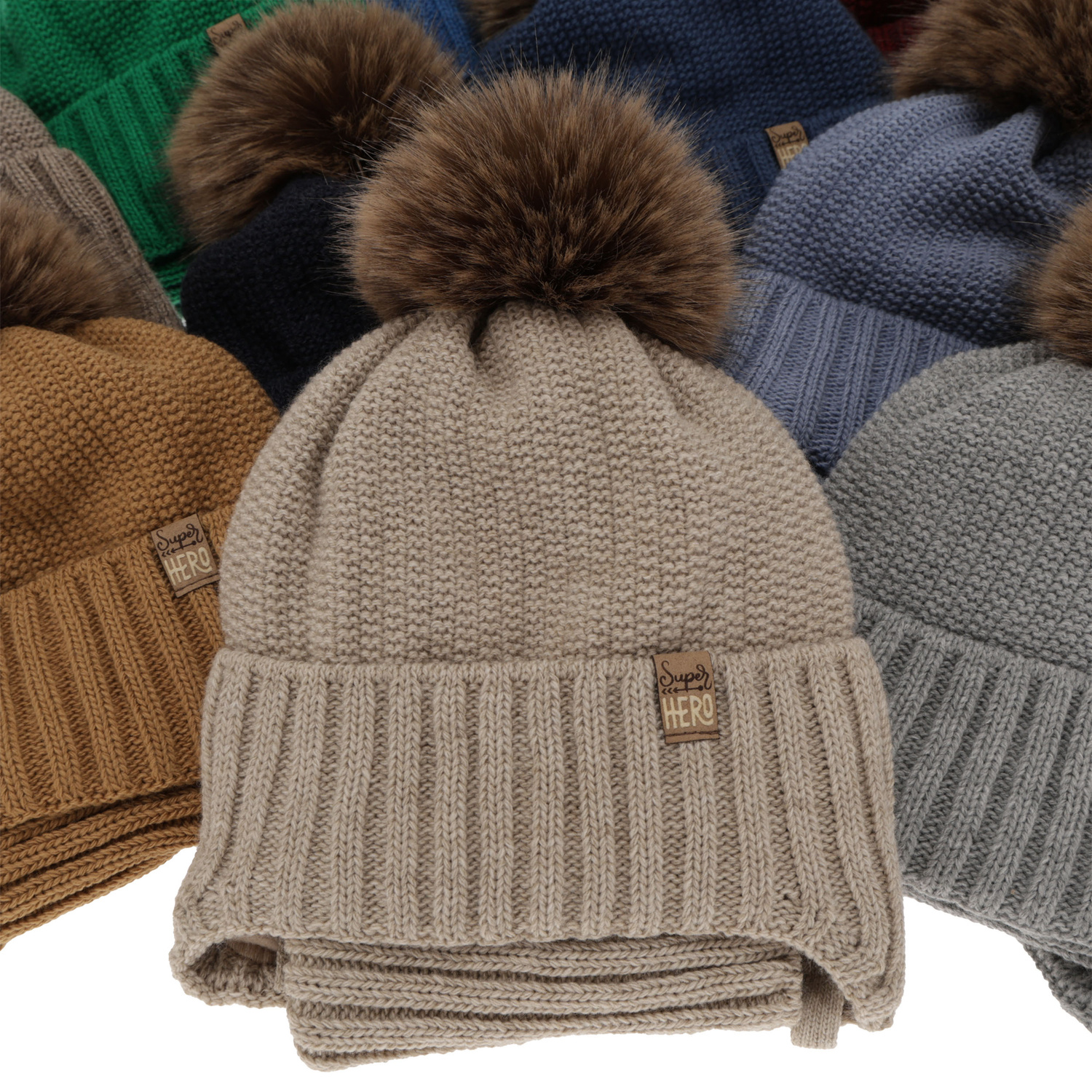 Set de iarnă pentru băieți: Căciulă și fular circular albastru marin cu pompon Kayen
